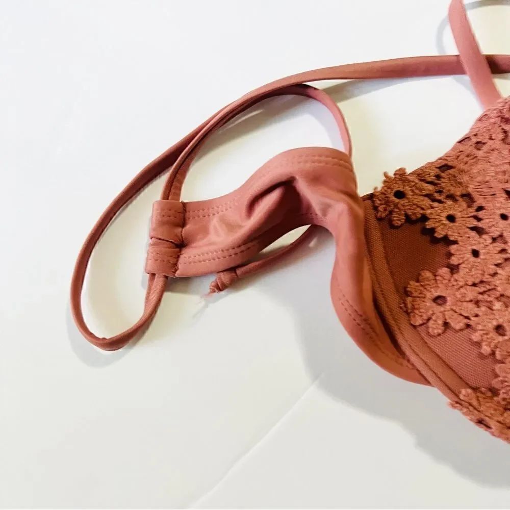 🌺3 FOR $20🌺 Mae Lara Lace Push Up Plunge Bikini Swim Top Embroidered XS - Picture 5 of 7